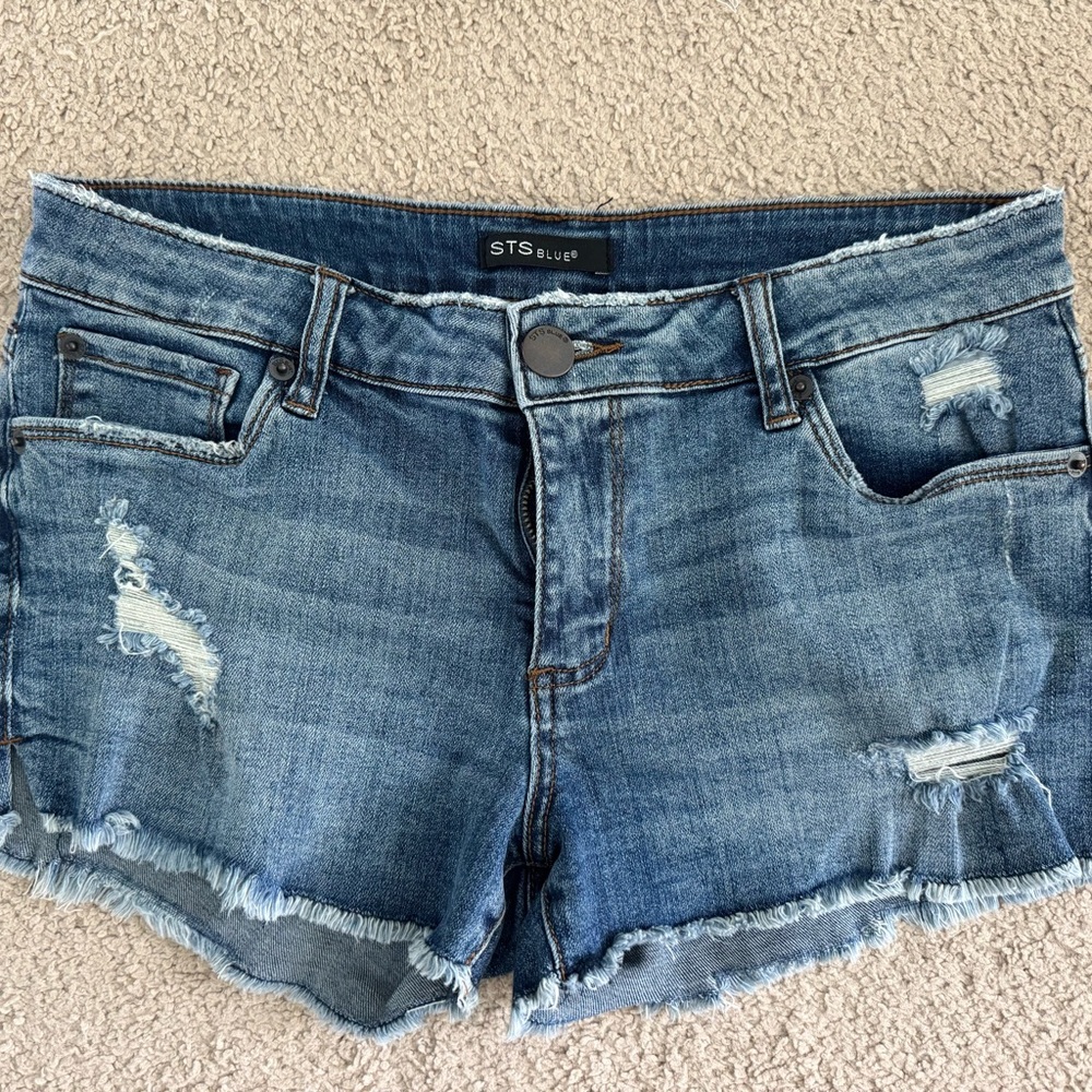 STS Blue Frayed Hem Jean Shorts - Dark Blue 4/27